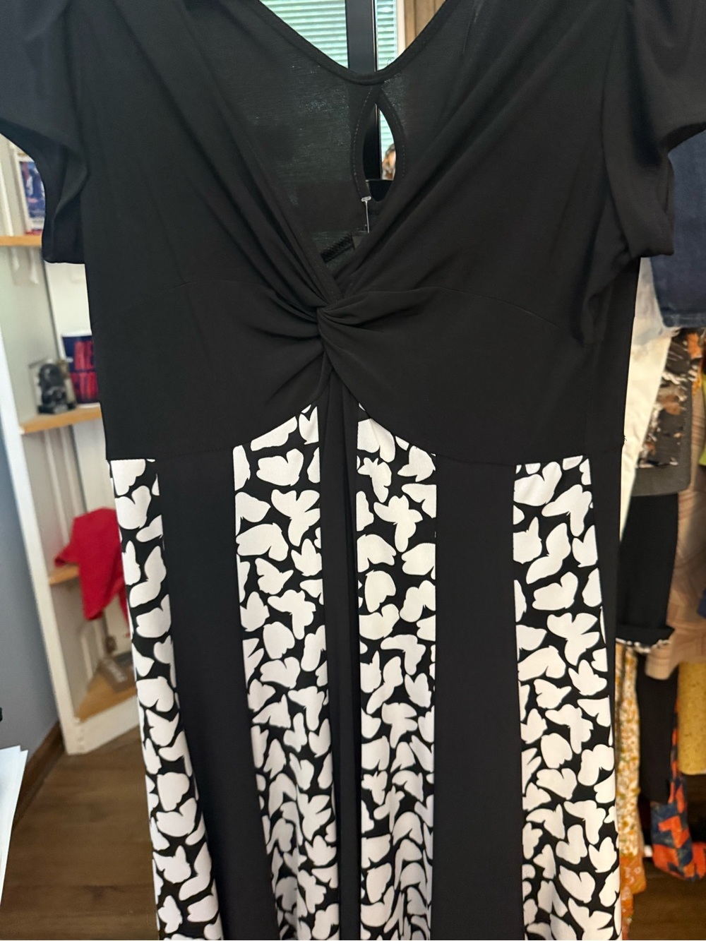 MSK Black & White Twist-Front Midi Dress - Picture 7 of 7